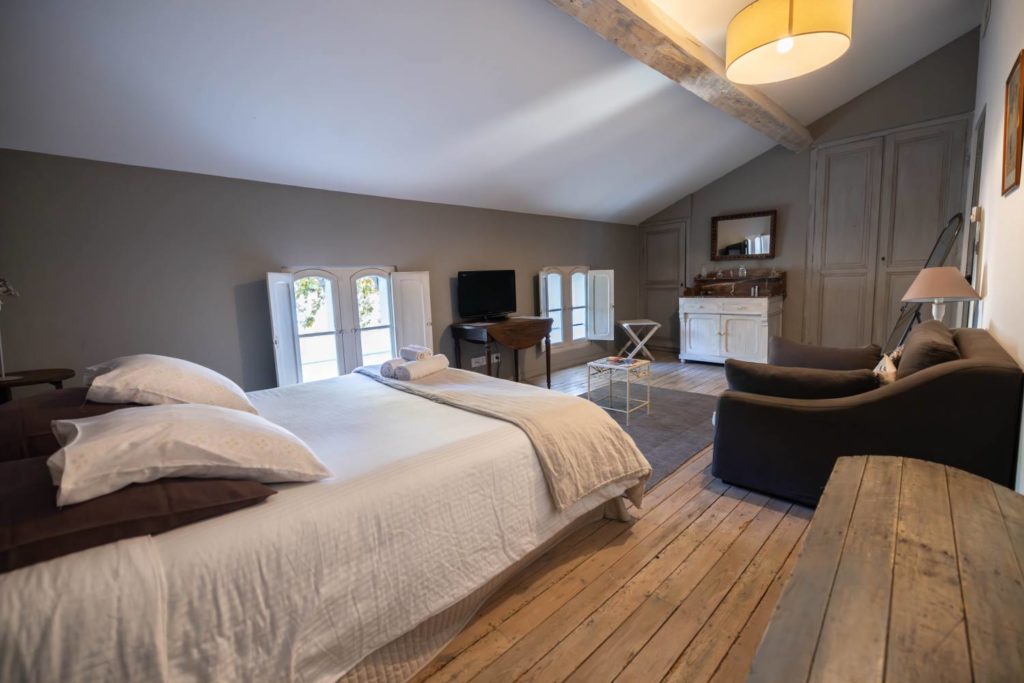 Castell de bles - Chambres d hotes - Cote cour (3)