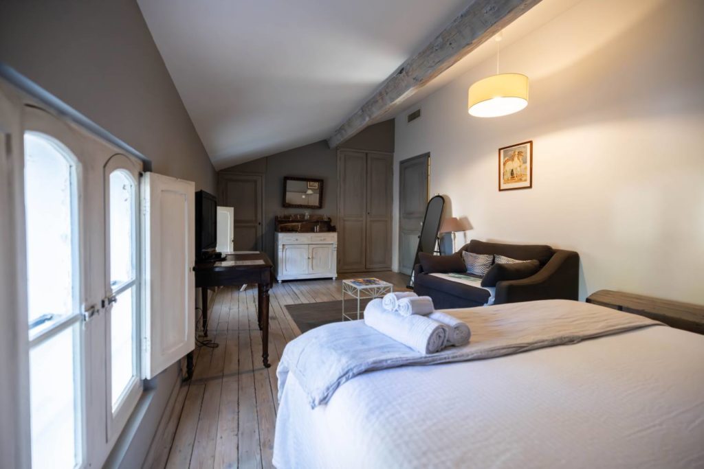 Castell de bles - Chambres d hotes - Cote cour (7)